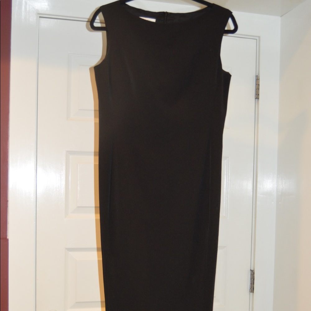 JONES & CO POLYESTER BLACK DRESS. (3)